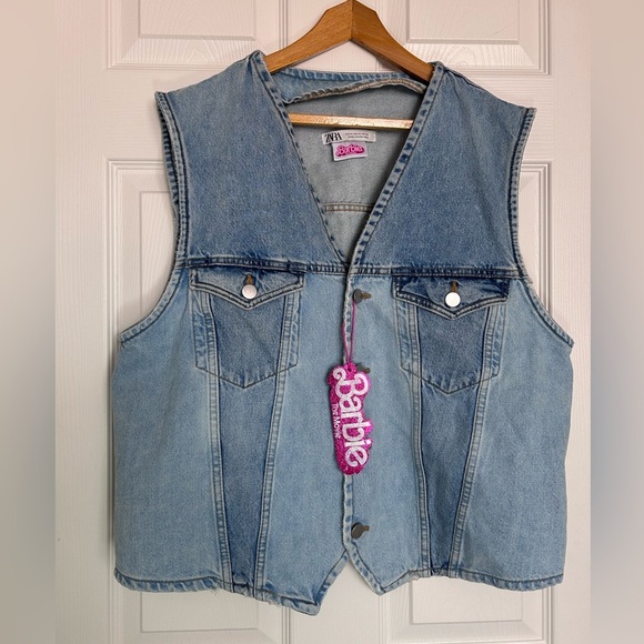 RARE BARBIE THE MOVIE Mattel X ZARA Light Blue y2k Denim Vest size XL- NWT - Picture 3 of 7